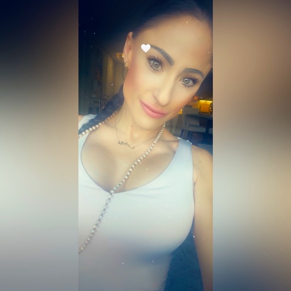 ♥️Posh•Ambassador•BostonBeadBroads♥️ - Picture 5 of 16